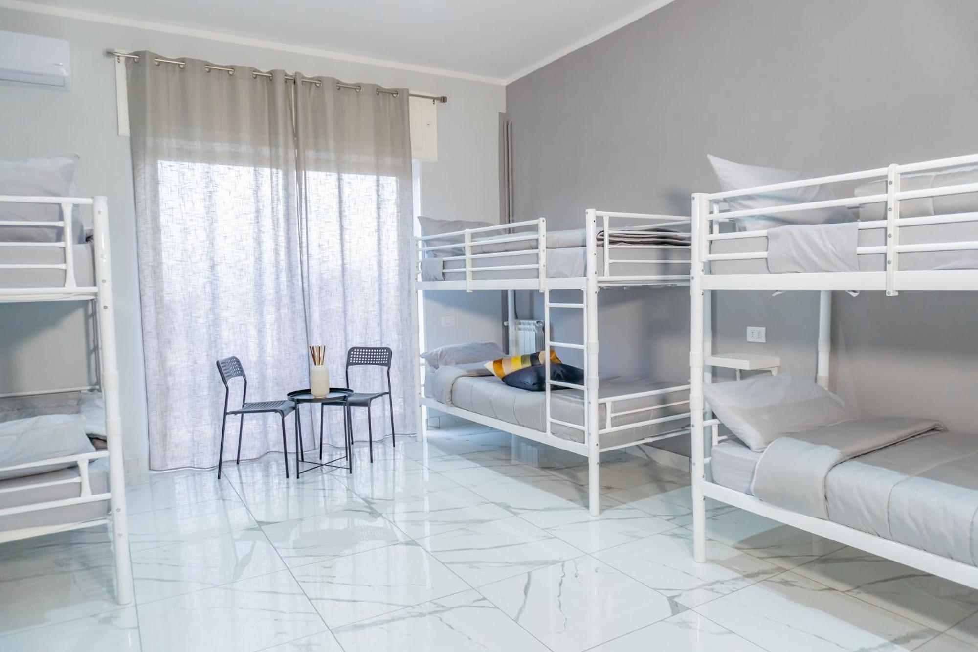 Hostel Partenope Nápoly Kültér fotó