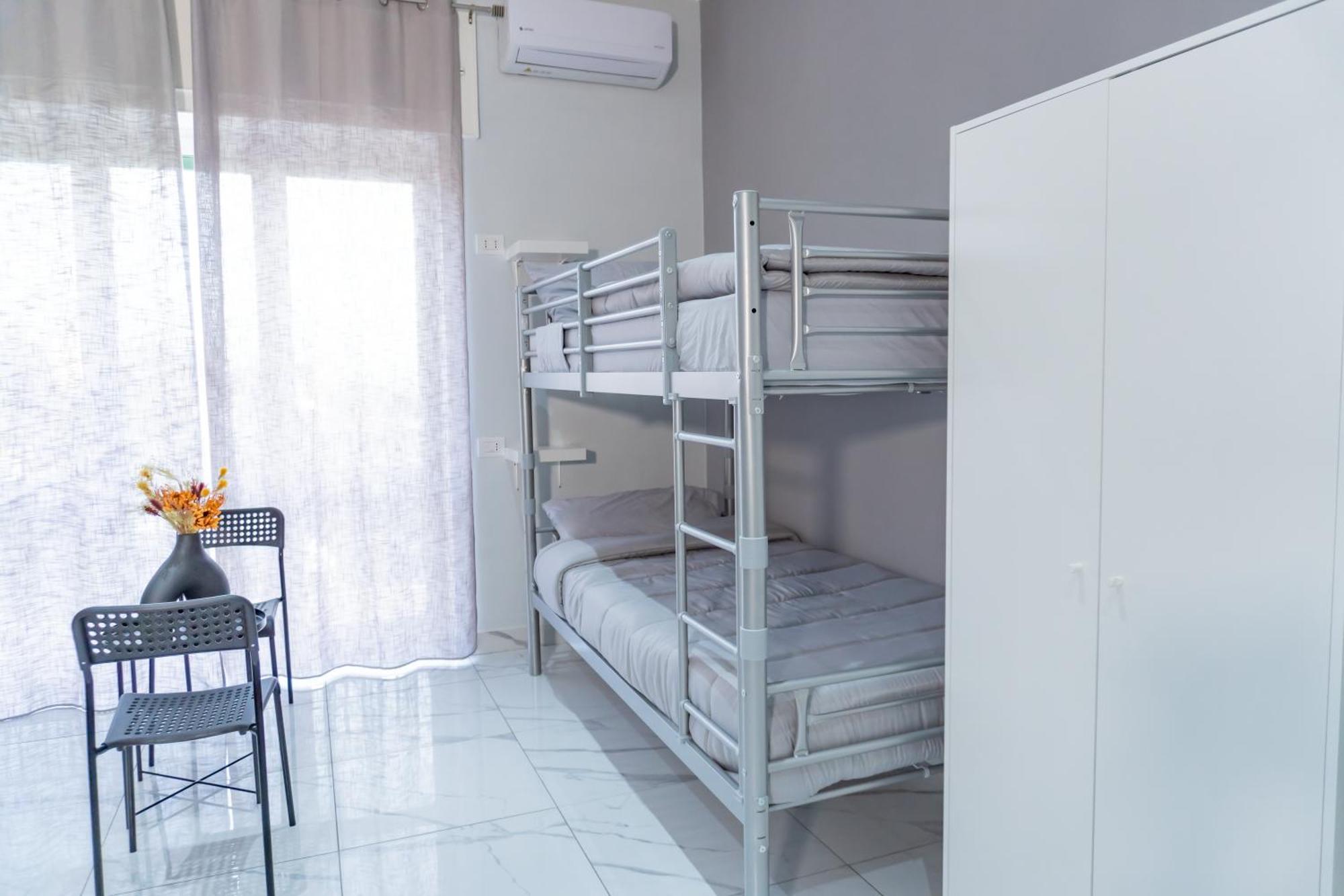 Hostel Partenope Nápoly Kültér fotó