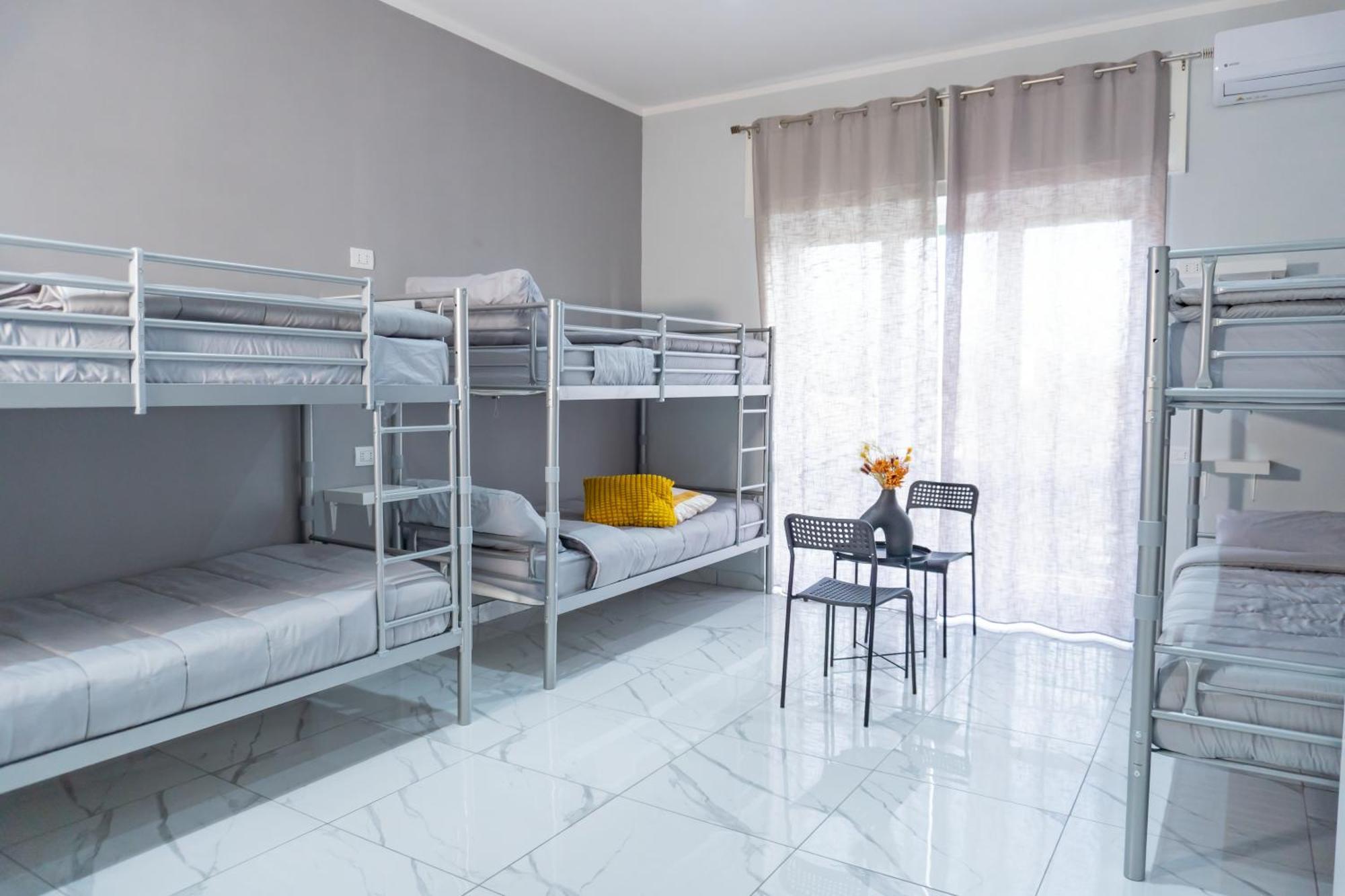 Hostel Partenope Nápoly Kültér fotó